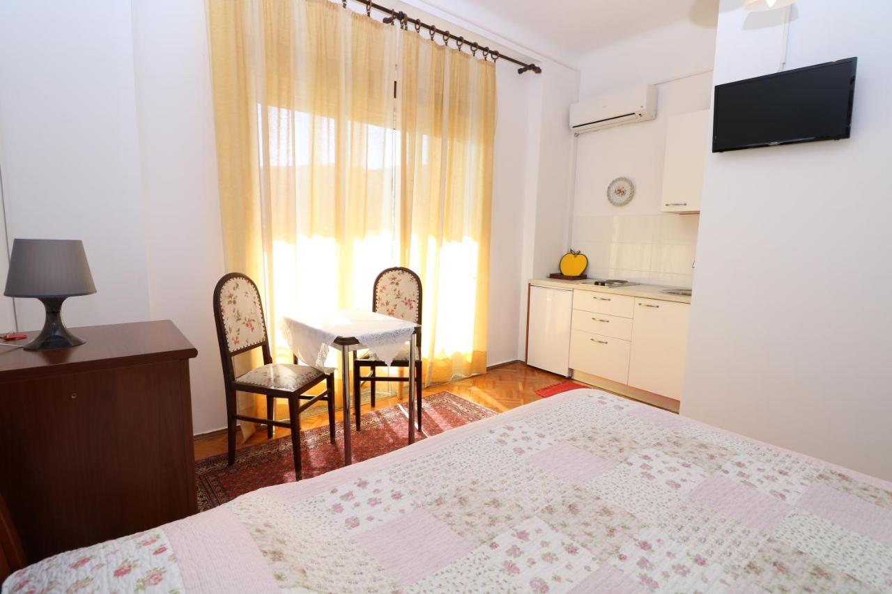 Studio Apartments Cavrak With Terrace Baska  Exterior photo